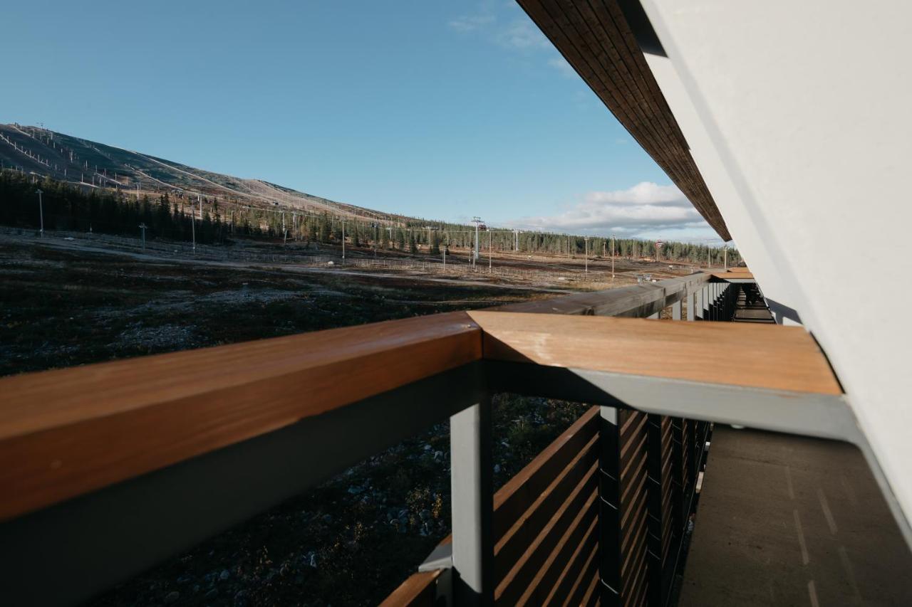 Lapland Hotels Saaga Yllasjarvi Exterior photo